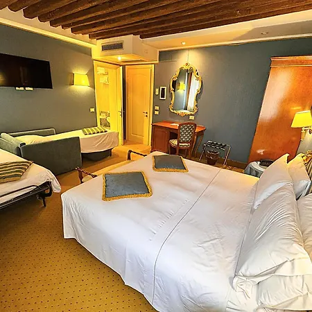 Corte Contarina Venedik