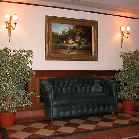 Corte Contarina 3* Venedik