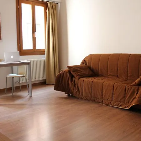 Corte Contarina מלון